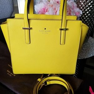 STUNNING canary yellow Kate Spade Small Hayden